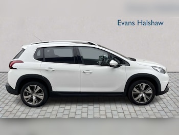 Used Peugeot 2008 2019 for sale - 79319321: Photo