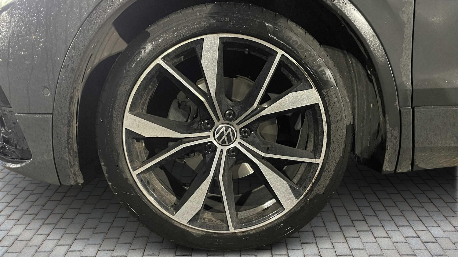 Used Volkswagen Tiguan 2023 for sale - 77500372: Photo 6