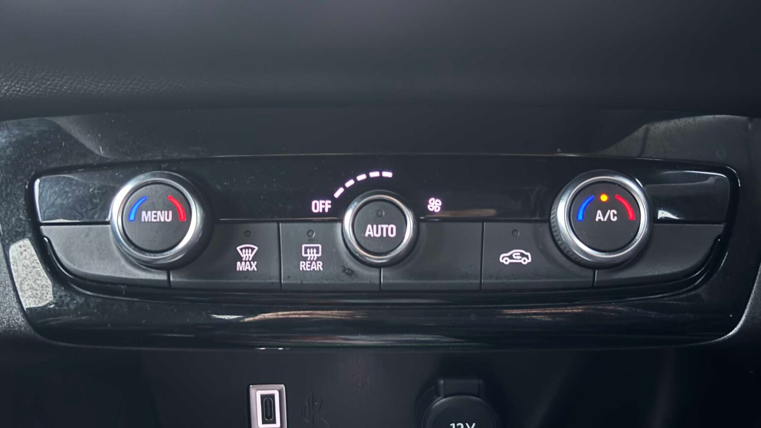 Used Vauxhall Corsa 2023 for sale - 76576098: Photo 16