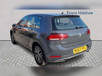 Used Volkswagen Golf 2017 for sale - 79282352: Photo