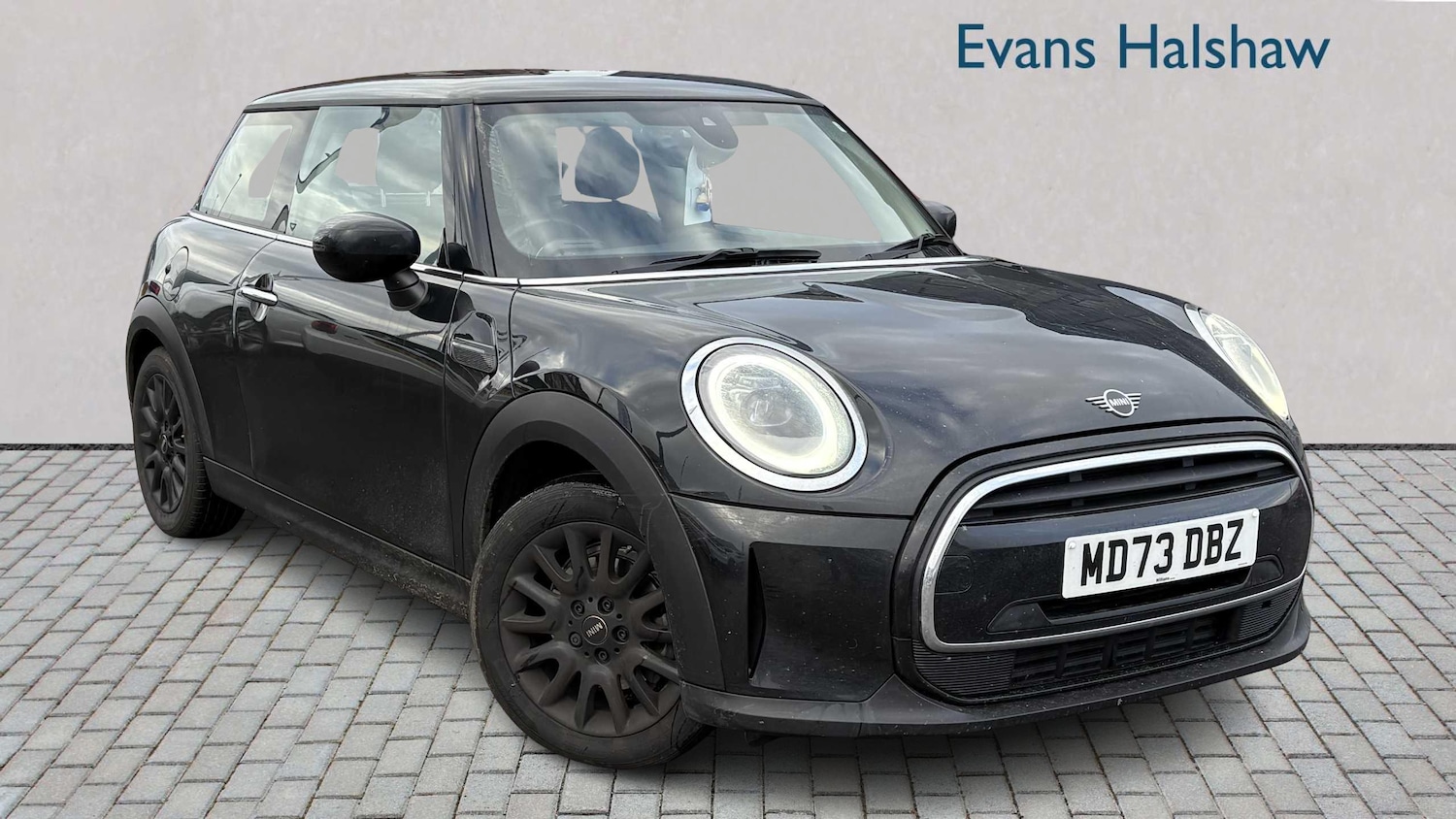 Used MINI Hatch 2023 for sale - 76978748: Photo 1