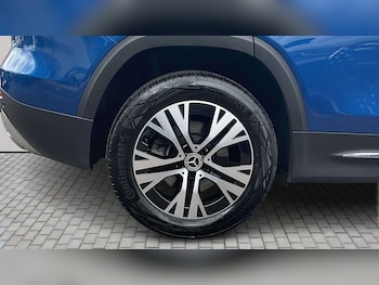 Used Mercedes-Benz GLB 2025 for sale - 79190190: Photo