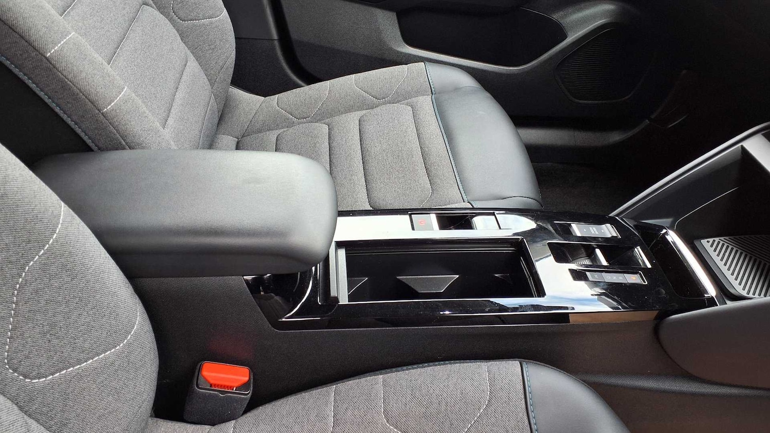 Used Citroen C4 2023 for sale - 76169976: Photo 25