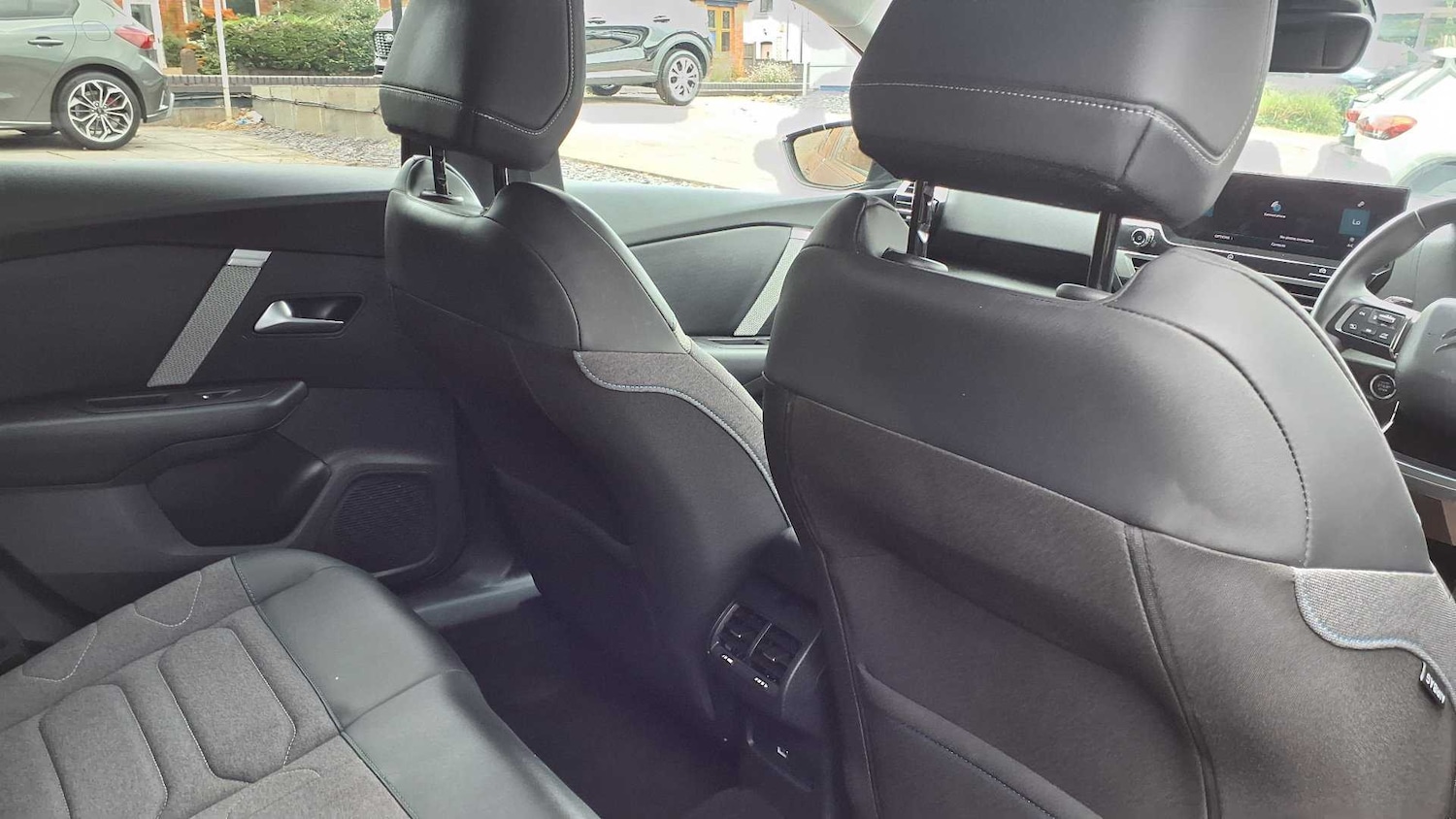 Used Citroen C4 2023 for sale - 76169976: Photo 26