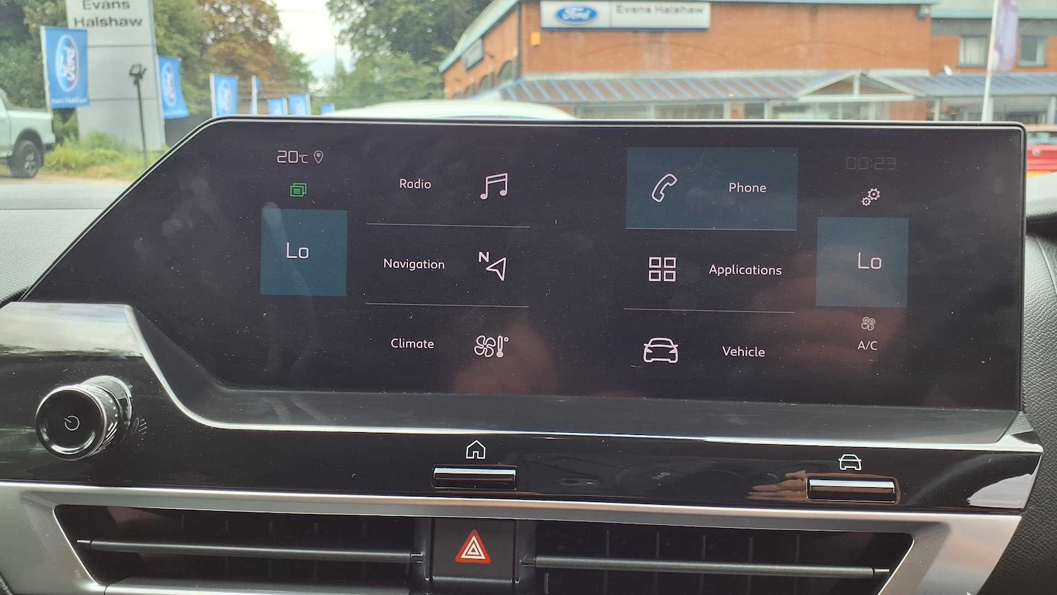 Used Citroen C4 2023 for sale - 76169976: Photo 35