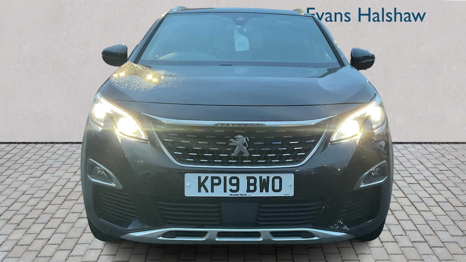 Used Peugeot 3008 2019 for sale - 76889759: Photo 5