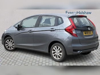 Used Honda Jazz 2018 for sale - 79028005: Photo
