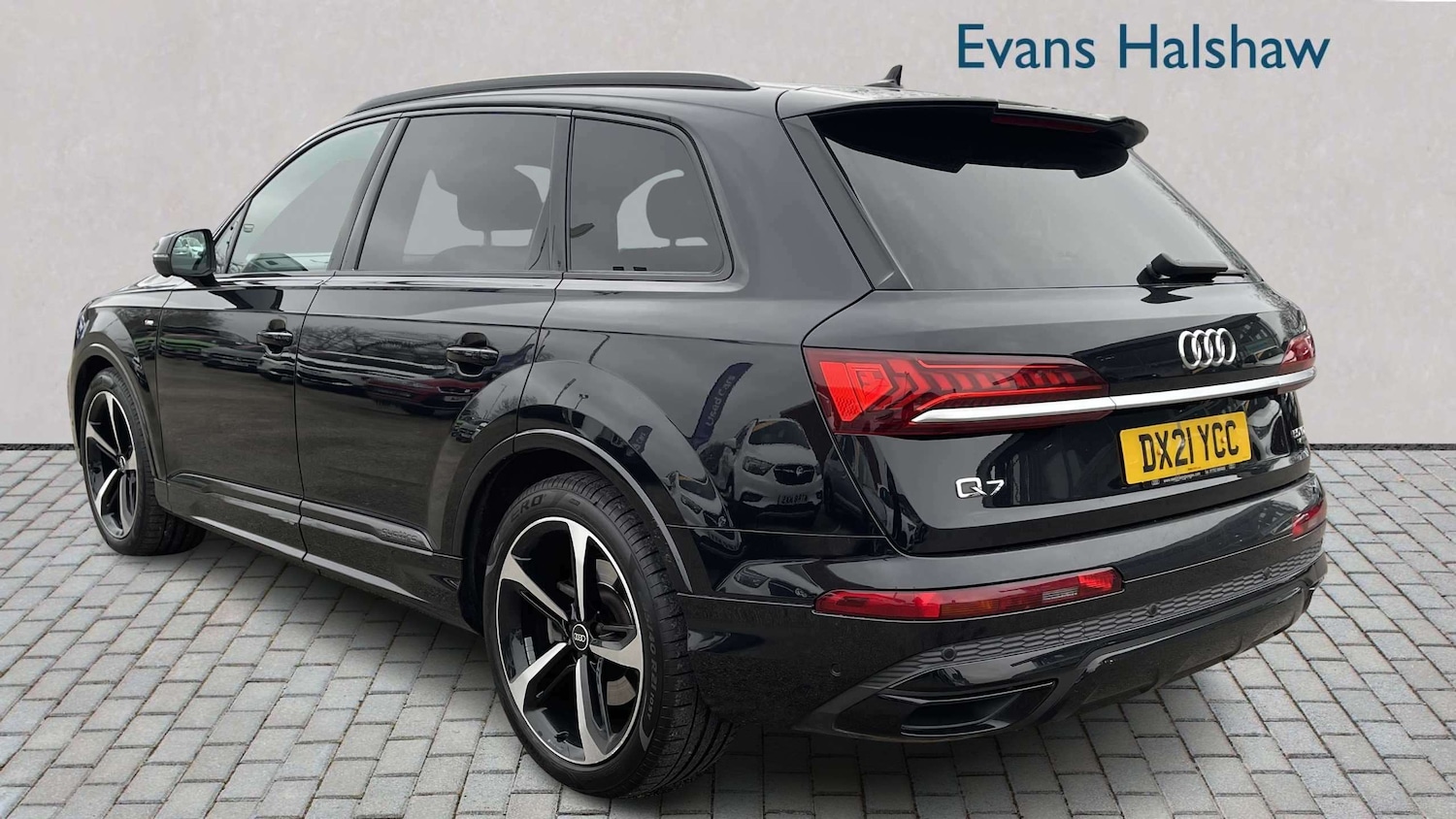 Used Audi Q7 2021 for sale - 77810975: Photo 3