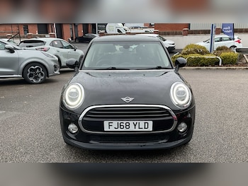 Used MINI Hatch 2018 for sale - 76141506: Photo