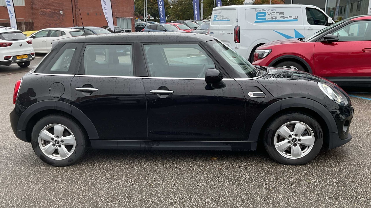 Used MINI Hatch 2018 for sale - 76141506: Photo 4