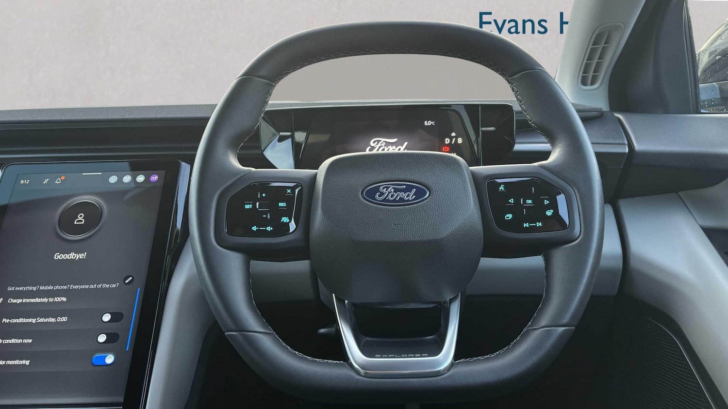 Used Ford Explorer 2024 for sale - 77389915: Photo 9