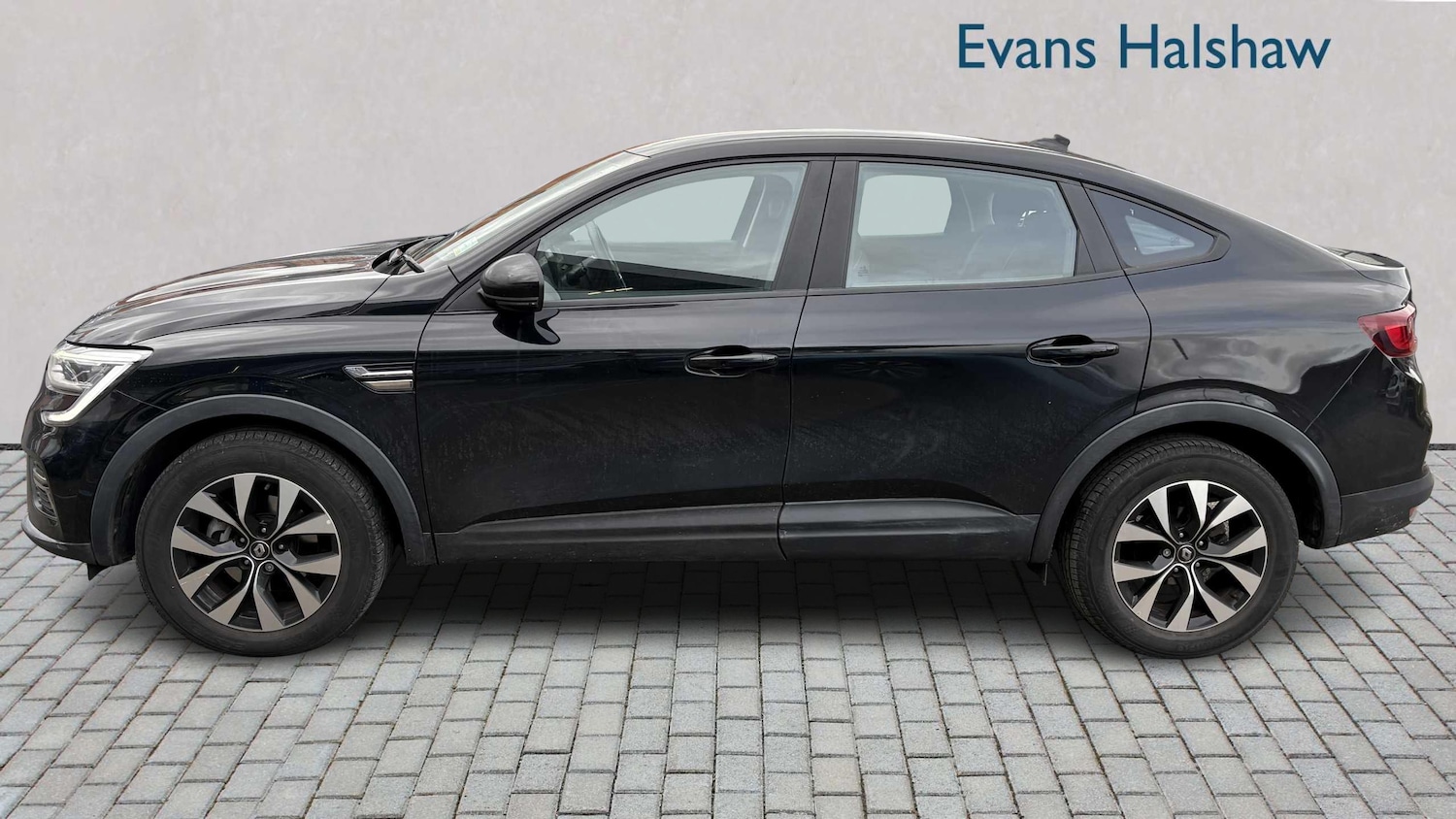 Used Renault Arkana 2023 for sale - 77526838: Photo 4