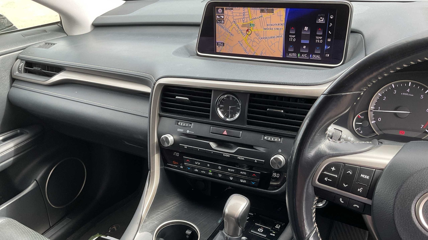 Used Lexus RX 2016 for sale - 76515510: Photo 33