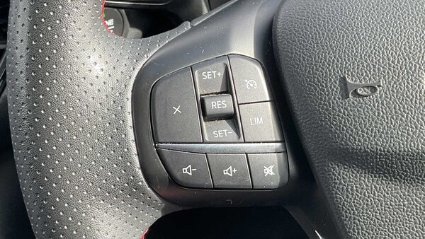 Used Ford Kuga 2022 for sale - 75812746: Photo 24