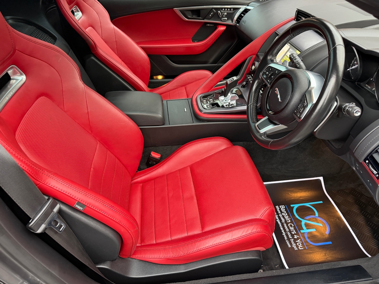 Used Jaguar F-Type 2018 for sale - 76455619: Photo 10