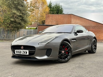 Used Jaguar F-Type 2018 for sale - 76455619: Photo