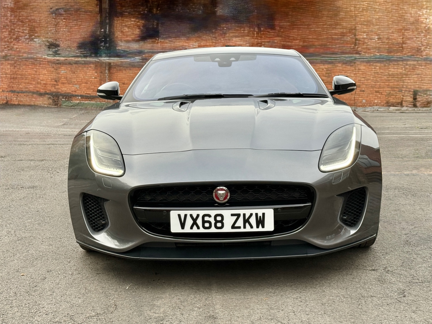 Used Jaguar F-Type 2018 for sale - 76455619: Photo 3