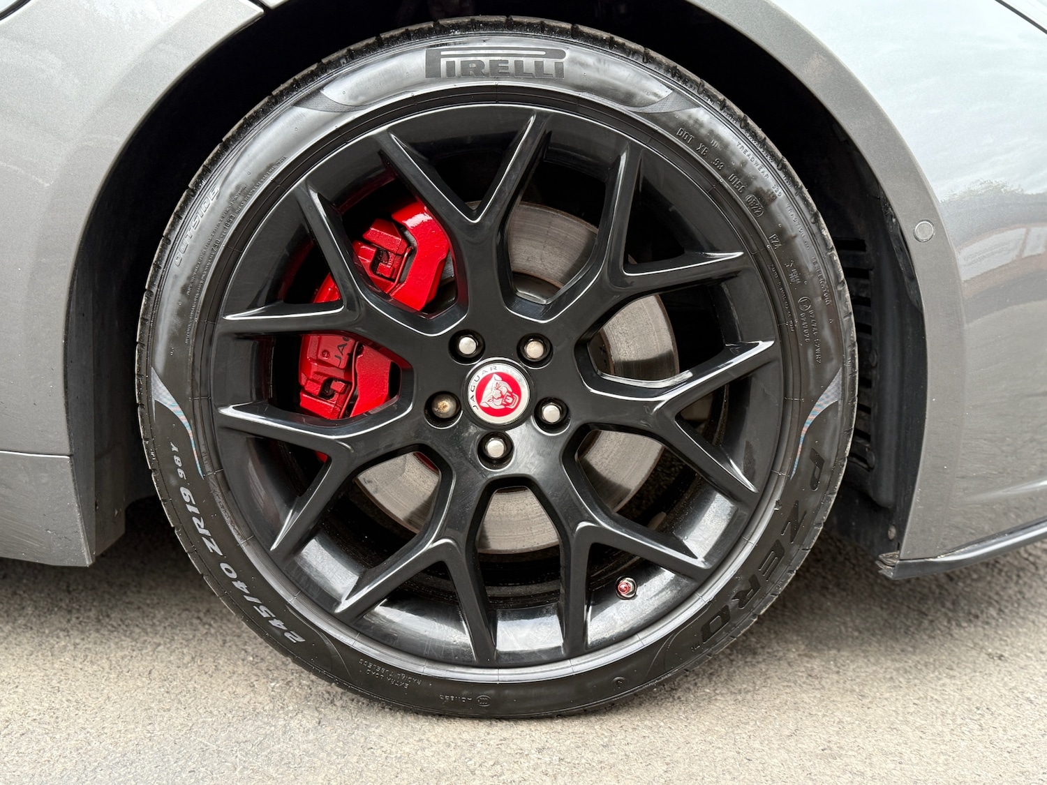 Used Jaguar F-Type 2018 for sale - 76455619: Photo 8