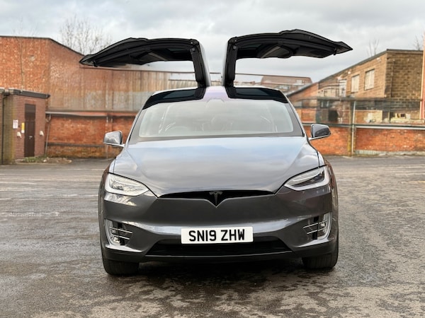 Used Tesla Model X 2019 for sale - 73844188: Photo 3