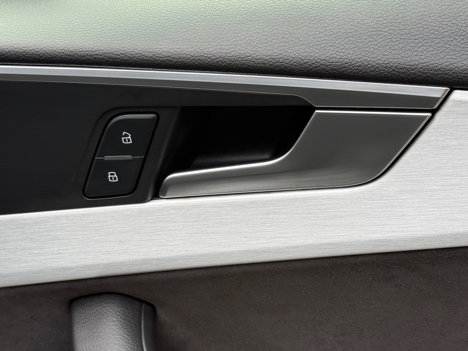 Used Audi A5 2018 for sale - 76605383: Photo 23