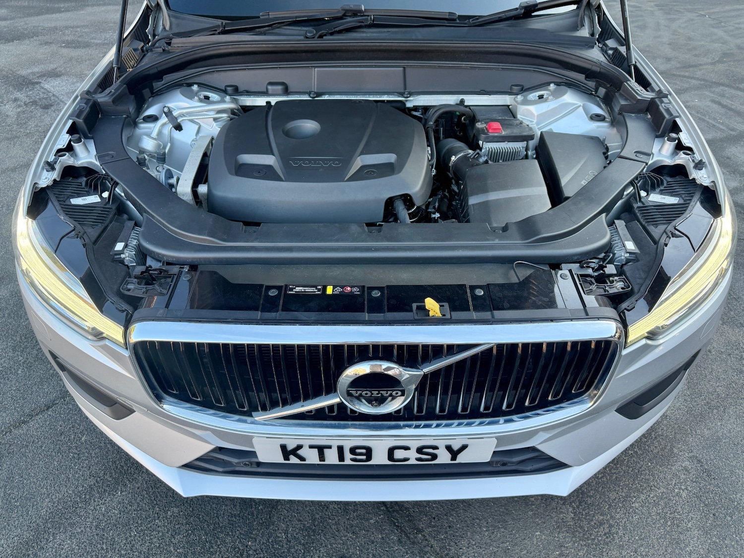 Used Volvo XC60 2019 for sale - 76656470: Photo 11