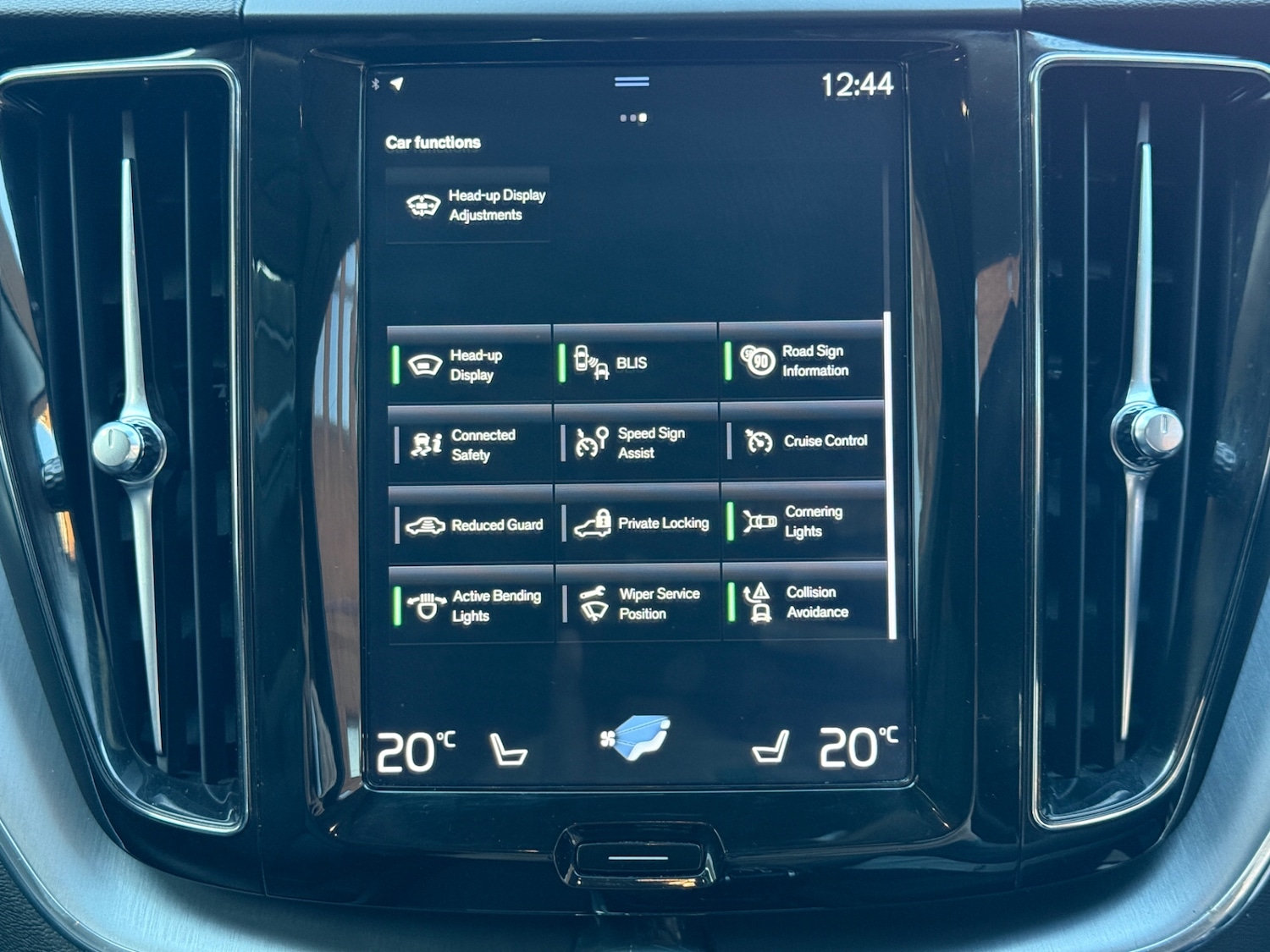 Used Volvo XC60 2019 for sale - 76656470: Photo 21