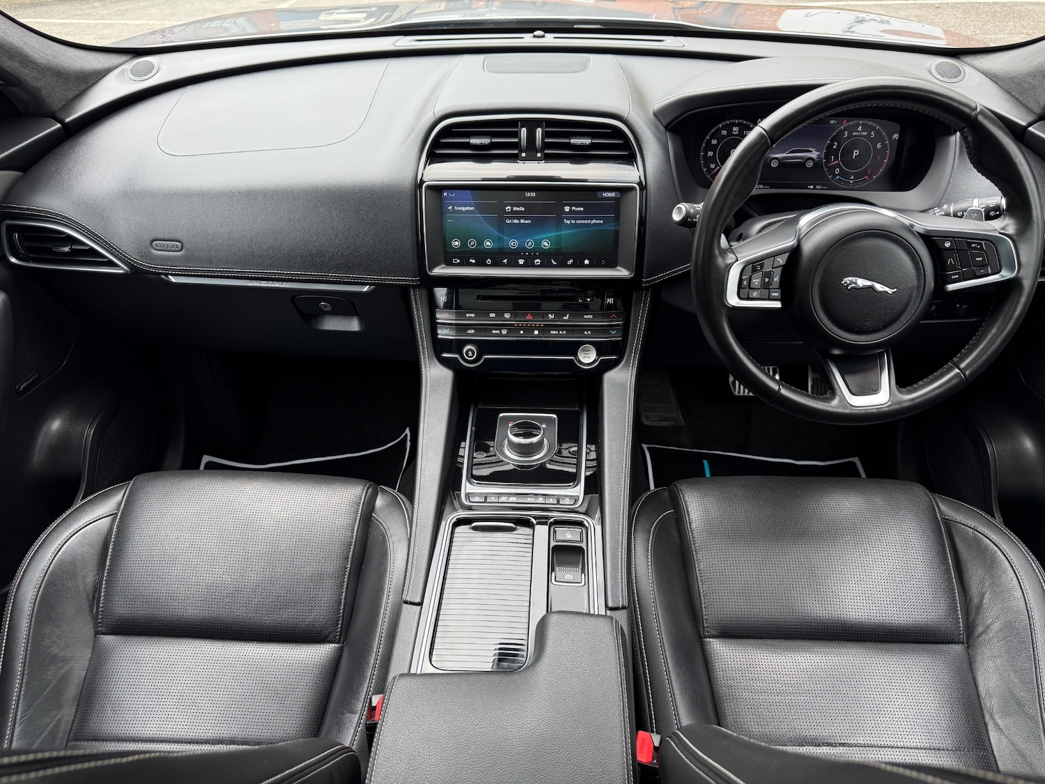 Used Jaguar F-Pace 2019 for sale - 77910619: Photo 10