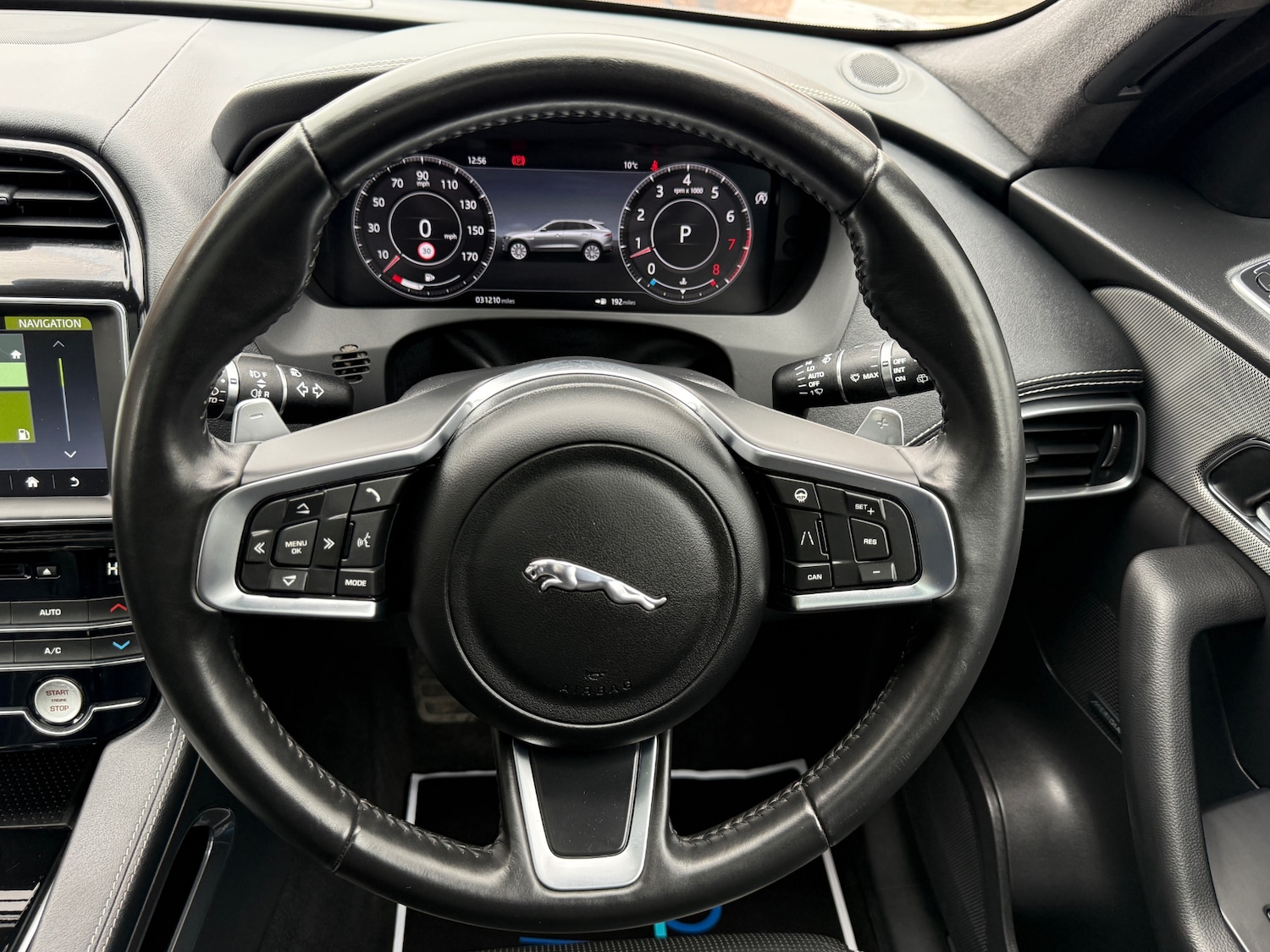 Used Jaguar F-Pace 2019 for sale - 77910619: Photo 14