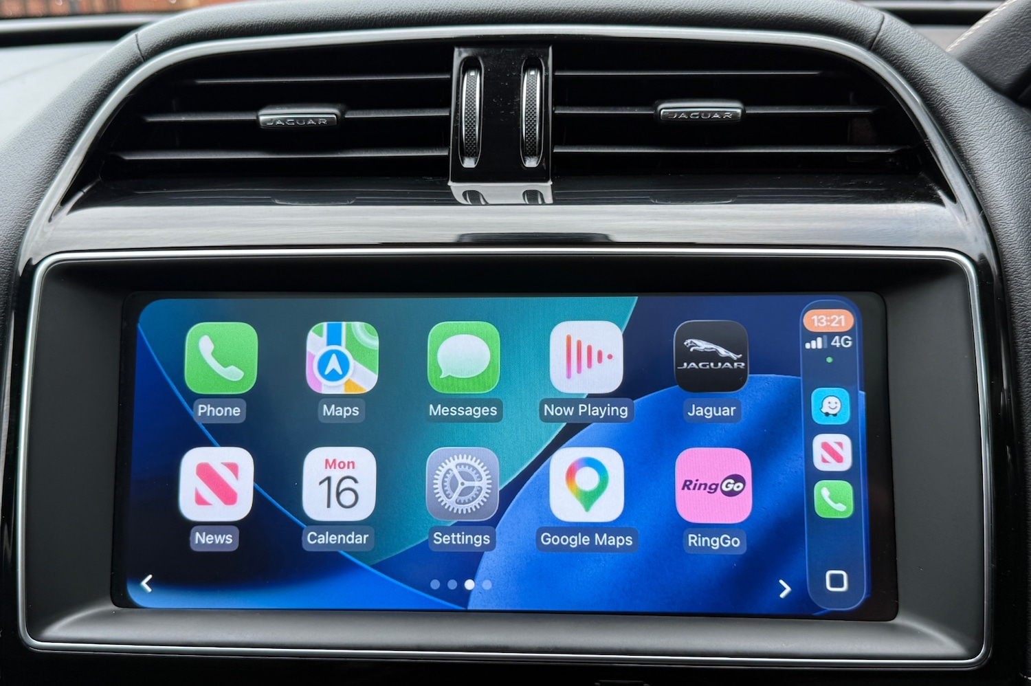 Used Jaguar F-Pace 2019 for sale - 77910619: Photo 19