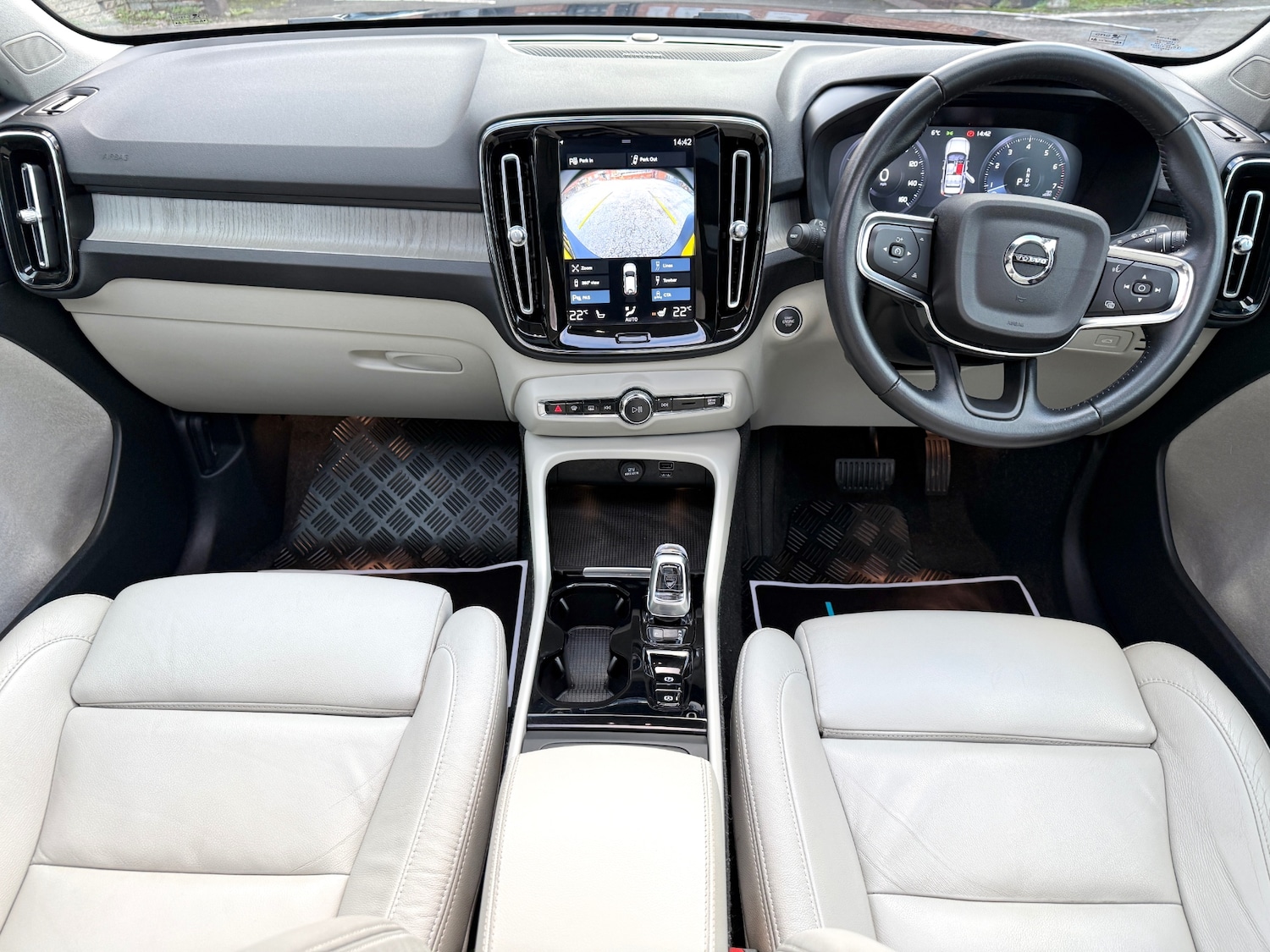 Used Volvo XC40 2020 for sale - 77052278: Photo 10