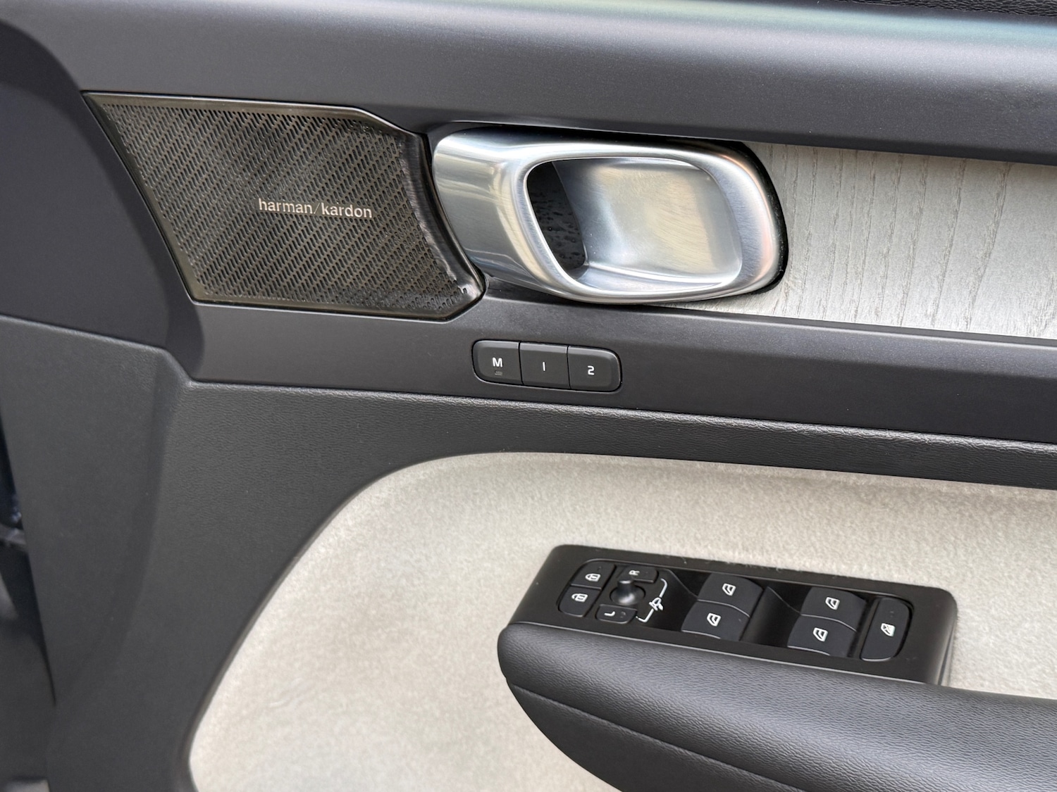 Used Volvo XC40 2020 for sale - 77052278: Photo 16