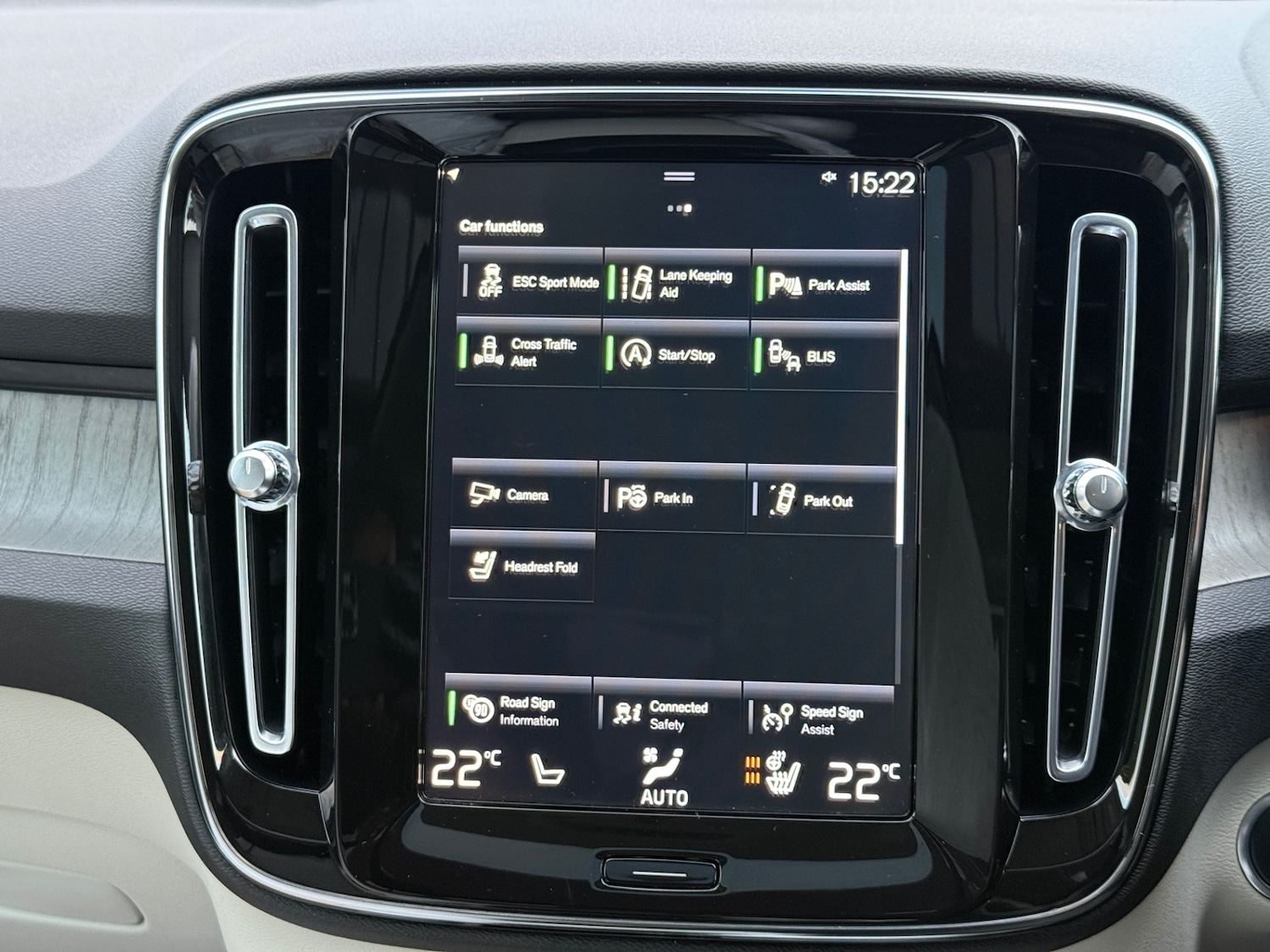 Used Volvo XC40 2020 for sale - 77052278: Photo 26