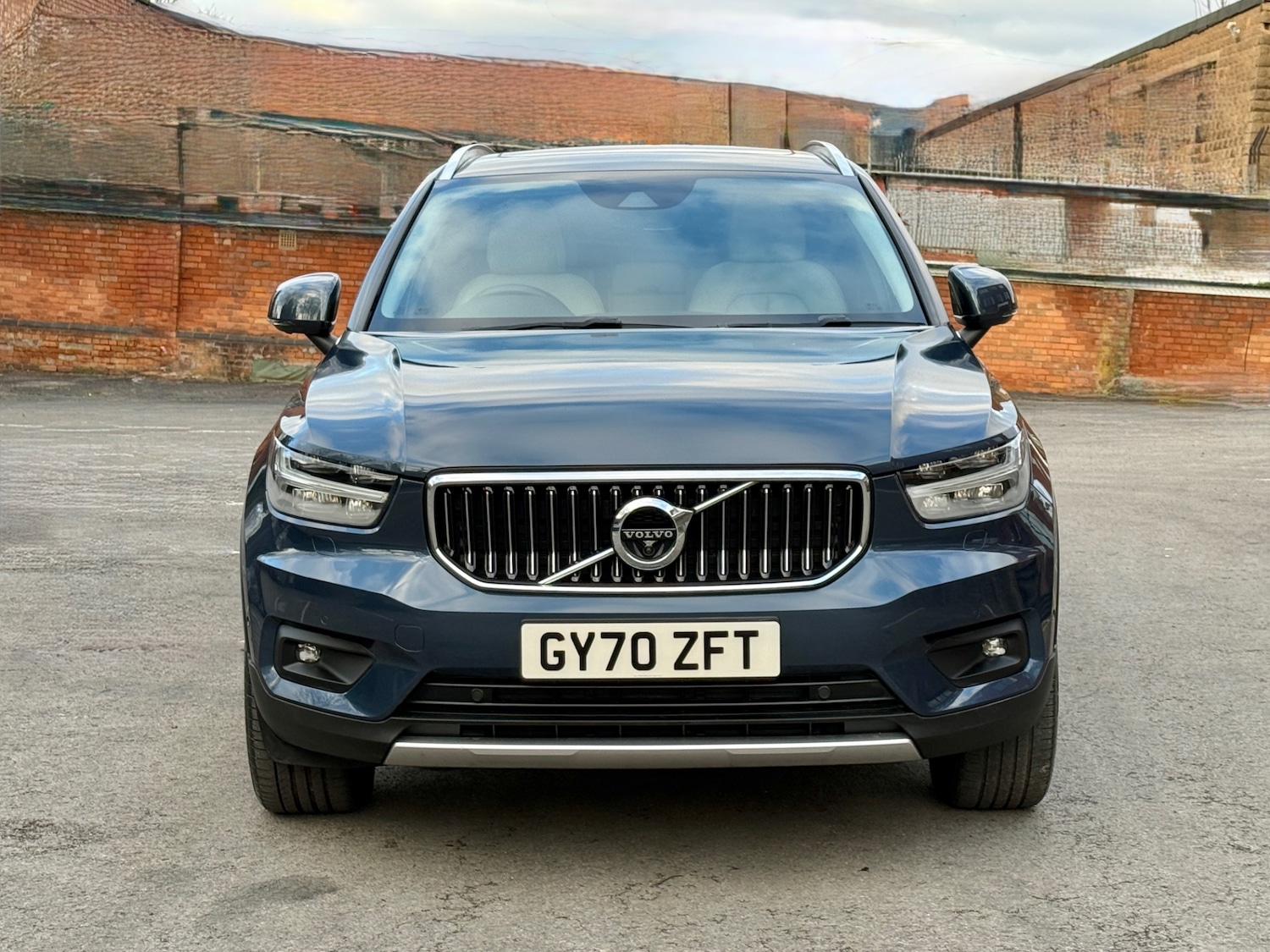 Used Volvo XC40 2020 for sale - 77052278: Photo 3