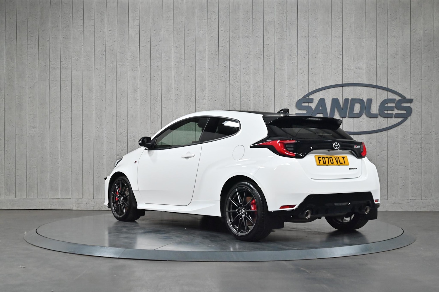 Used Toyota Yaris for sale - 77050194: Photo 4