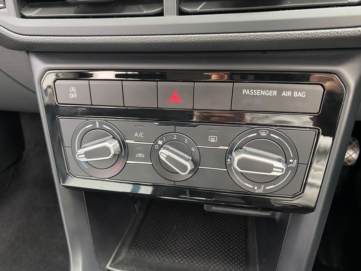 Vehicle 33