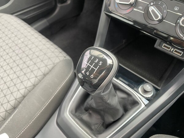 Used Volkswagen T-Cross 2020 for sale - 75247313: Photo 35