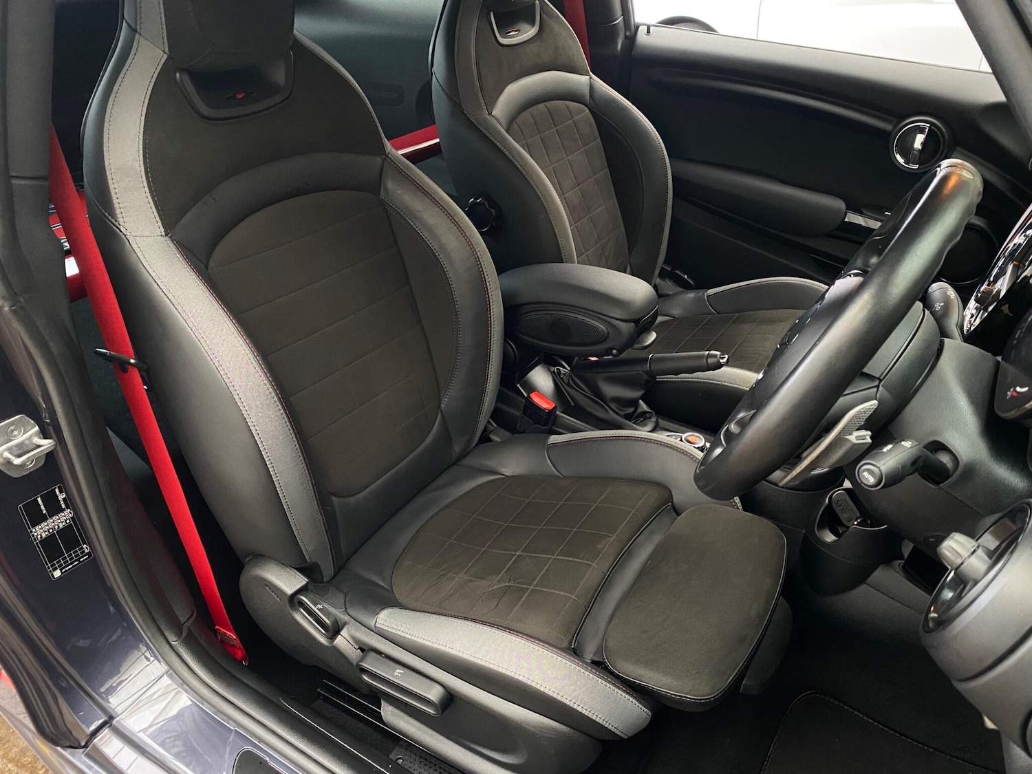 Used MINI Hatch 2020 for sale - 77238240: Photo 34