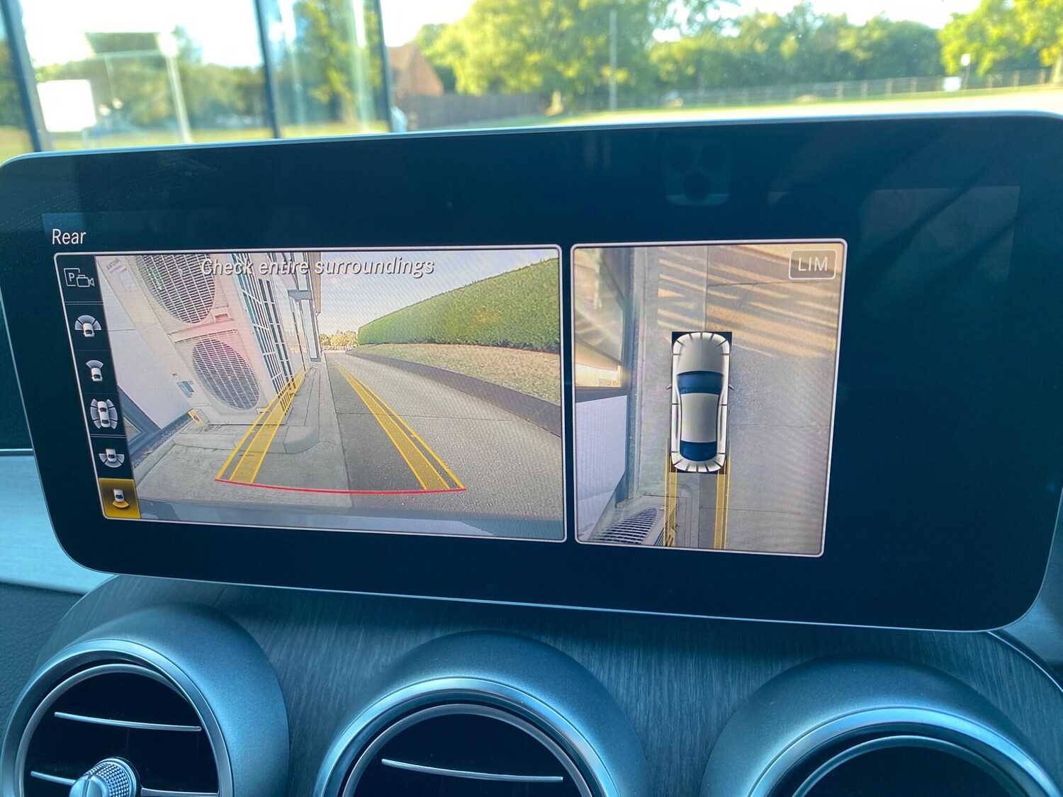 Used Mercedes-Benz C Class 2018 for sale - 75809740: Photo 33