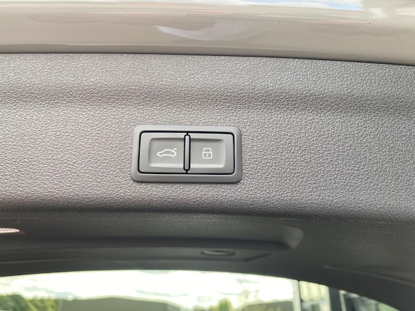 Used Audi RS6 Avant 2022 for sale - 75707343: Photo 60