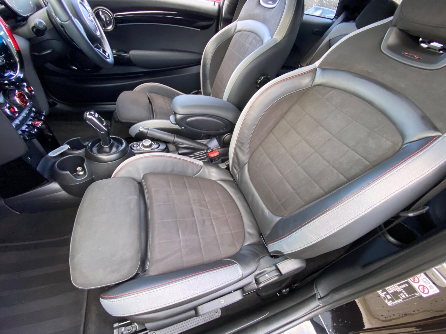 Used MINI Hatch 2021 for sale - 76992666: Photo 25