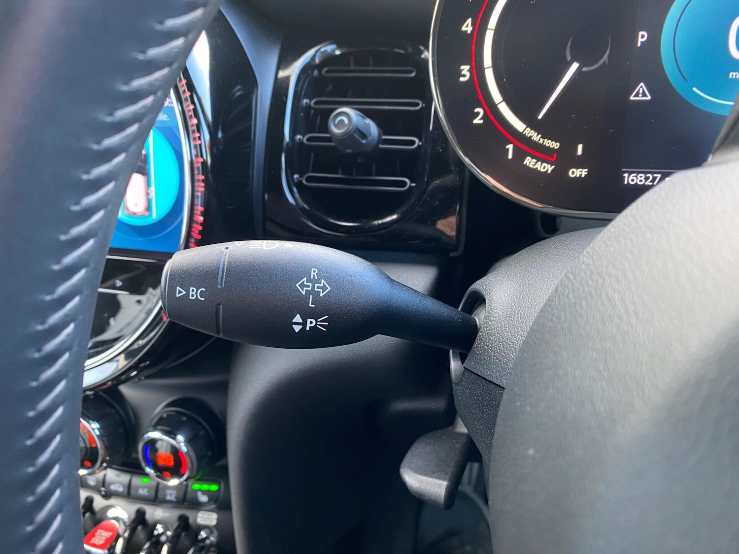 Used MINI Hatch 2021 for sale - 76992666: Photo 44