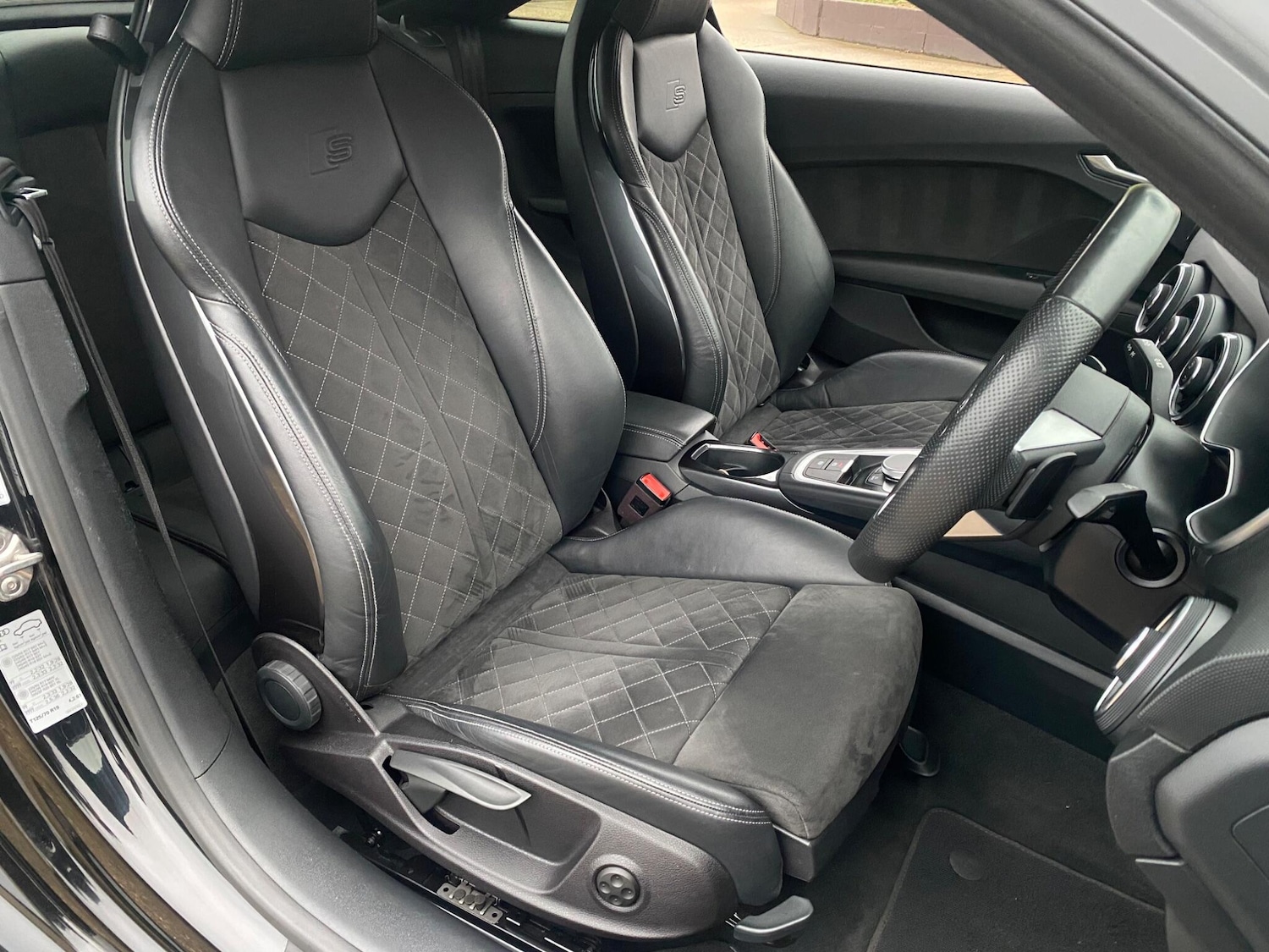 Used Audi TT 2020 for sale - 77215816: Photo 25