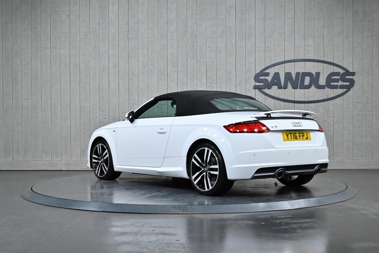 Used Audi TT 2016 for sale - 76607337: Photo 12