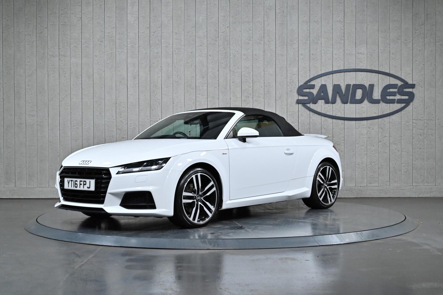 Used Audi TT 2016 for sale - 76607337: Photo 15