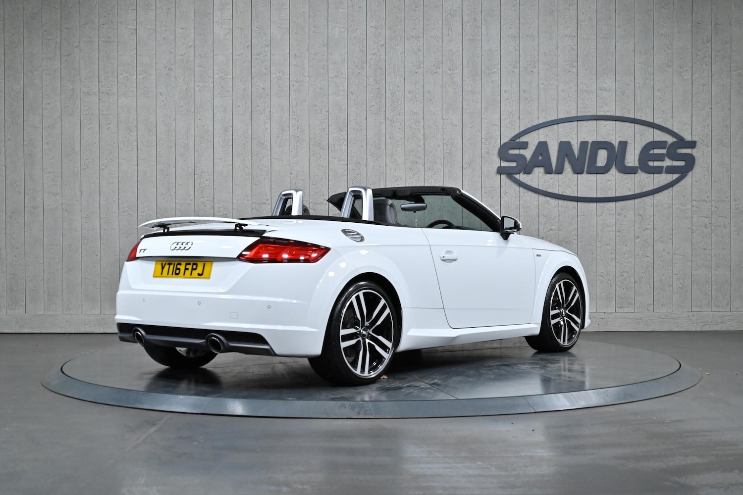 Used Audi TT 2016 for sale - 76607337: Photo 6