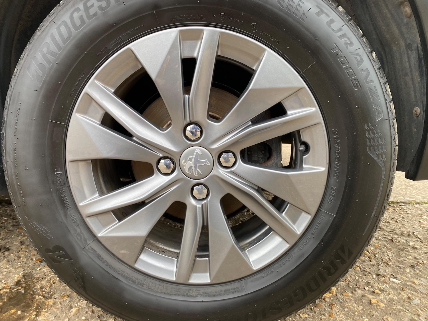 Used Peugeot E-2008 2020 for sale - 76326885: Photo 19
