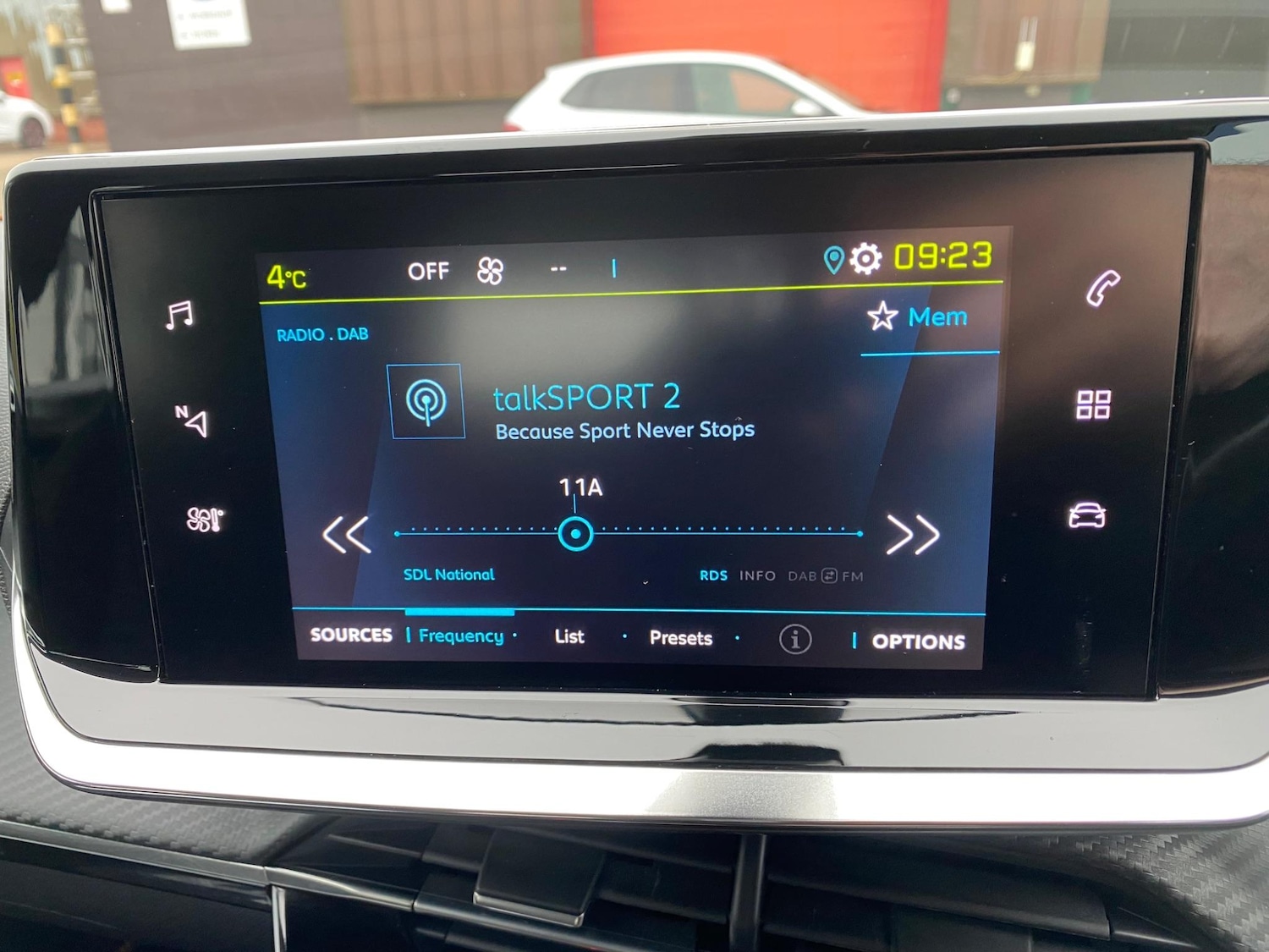 Used Peugeot E-2008 2020 for sale - 76326885: Photo 30