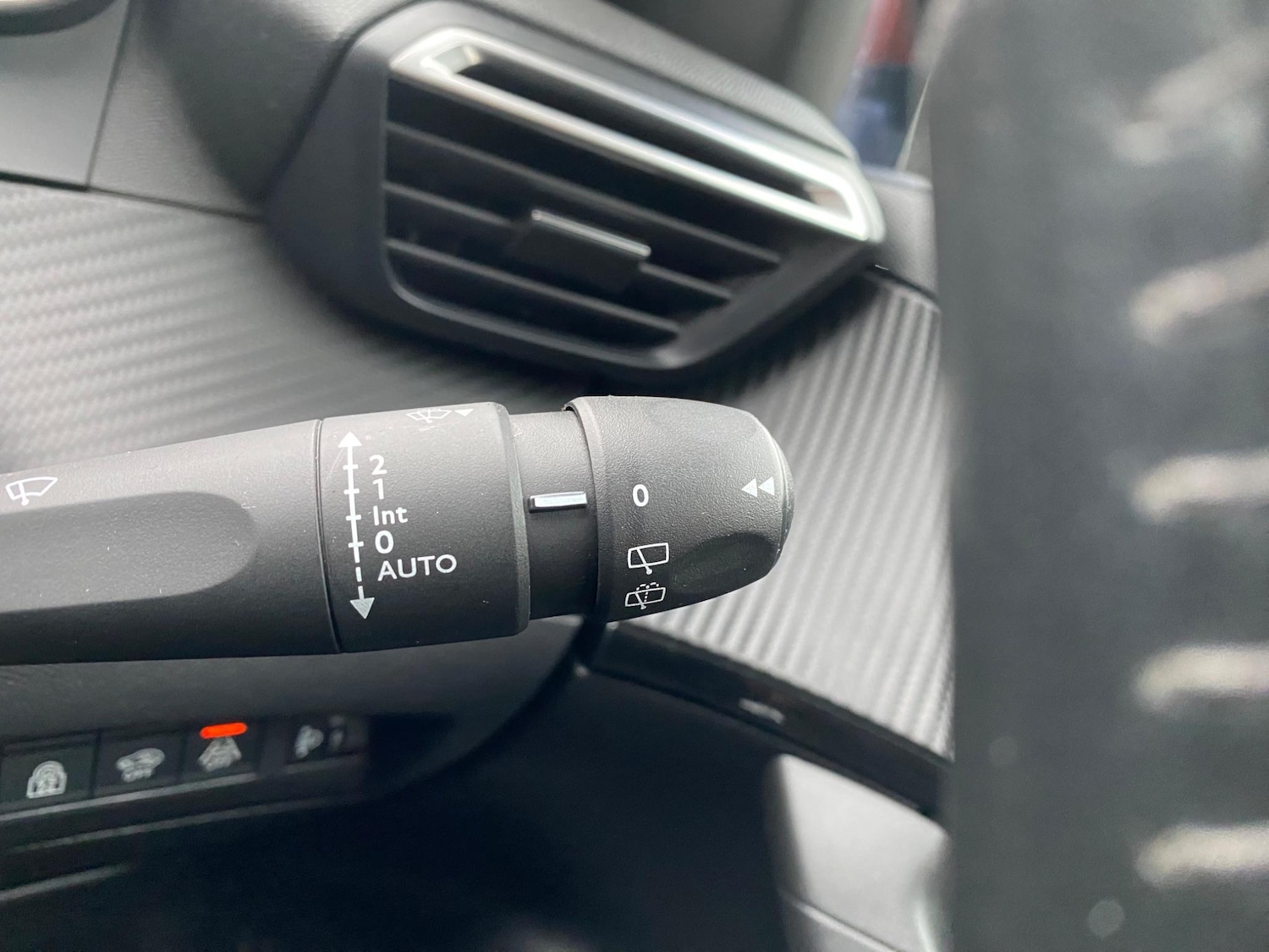 Used Peugeot E-2008 2020 for sale - 76326885: Photo 40