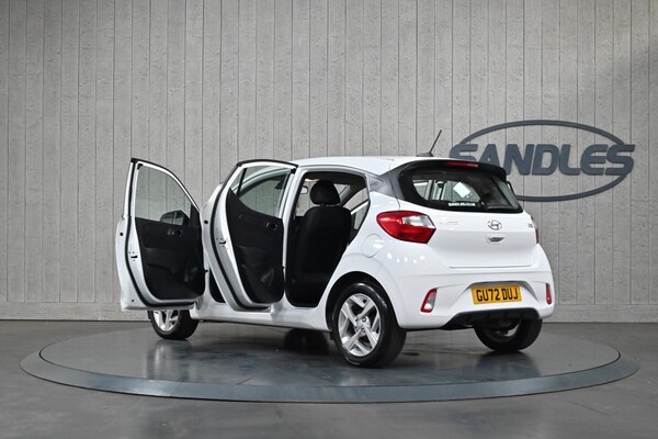 Used Hyundai i10 2022 for sale - 75224572: Photo 11