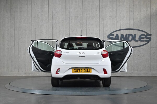 Used Hyundai i10 2022 for sale - 75224572: Photo 12